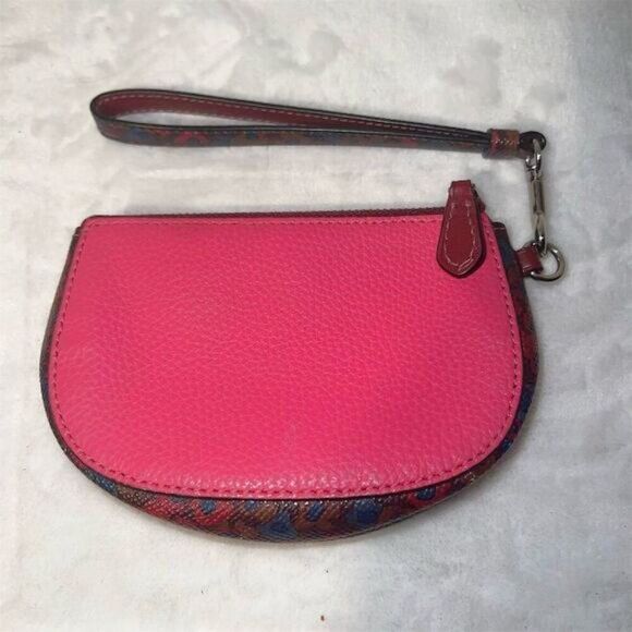 Coach Women's Pink Signature Wristlet Pouch with Strap - F22716 - Picture 3 of 9